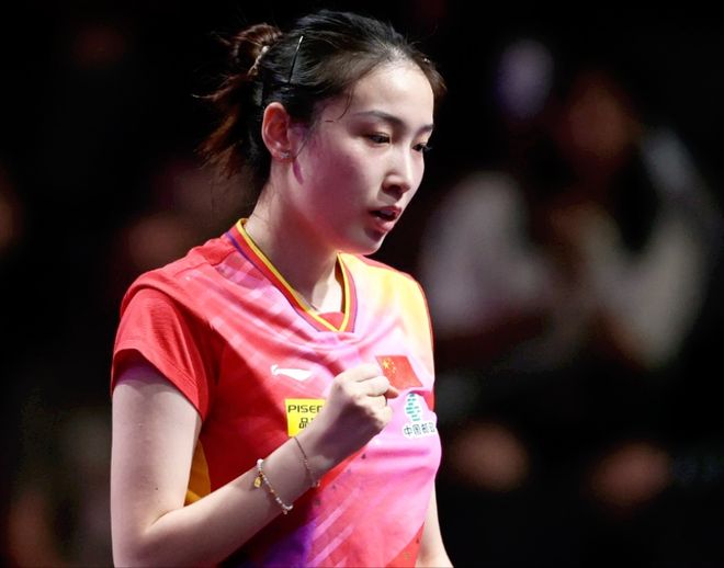 加期待本届 加期待本届