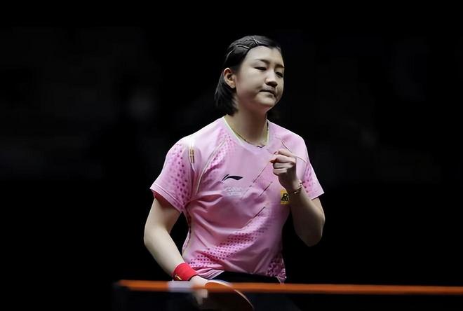 长腿美女与 长腿美女与