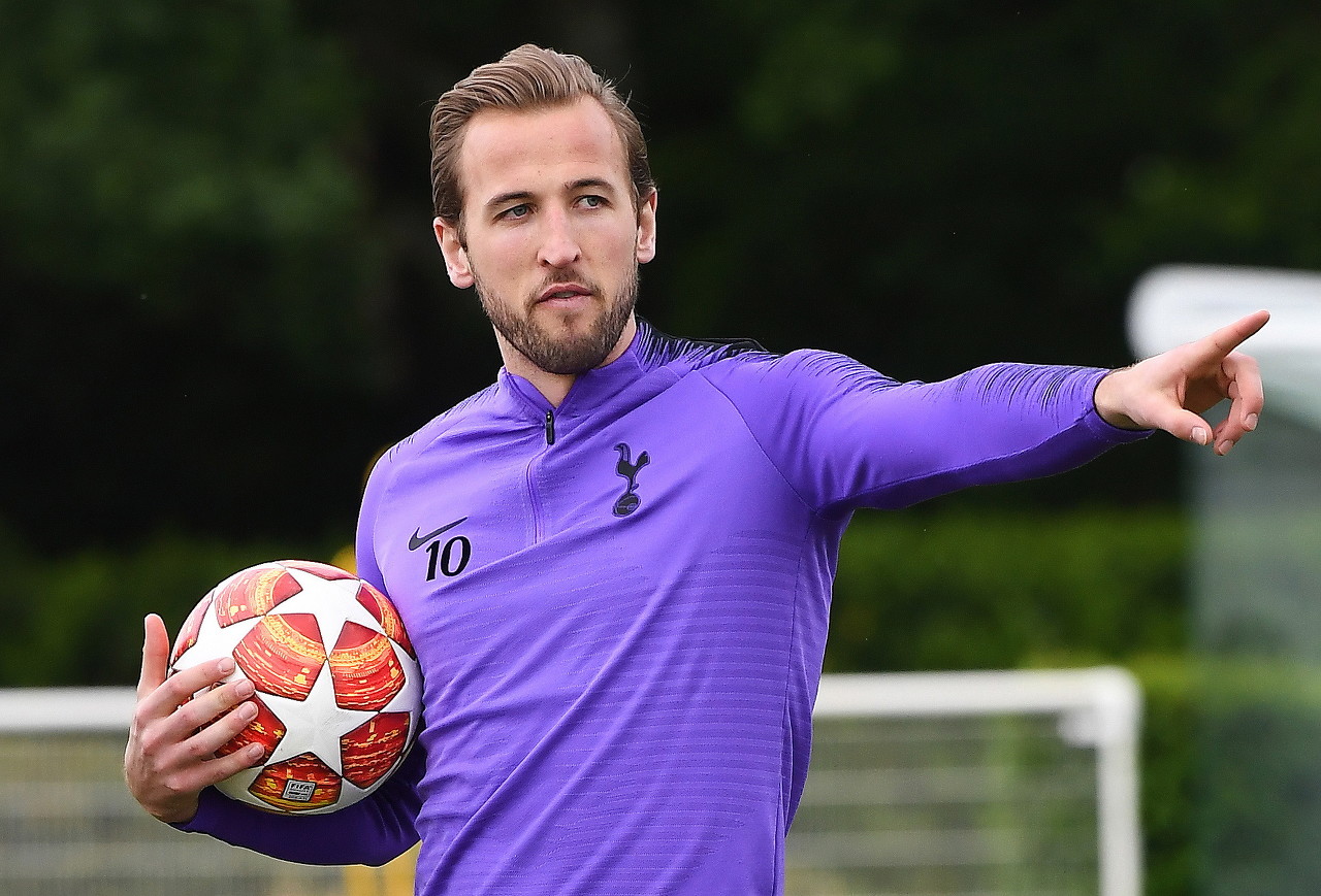 83亿美元 83亿美元