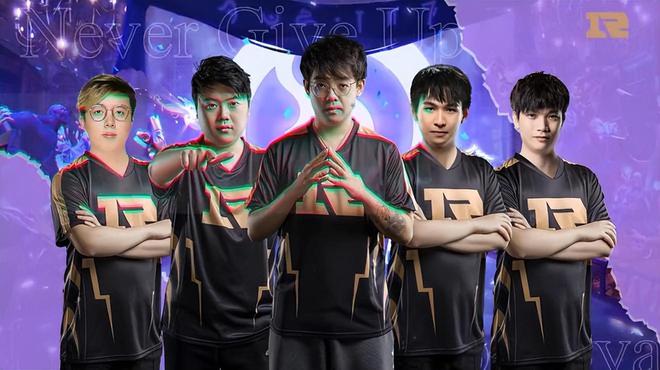 詹姆斯并非 詹姆斯并非